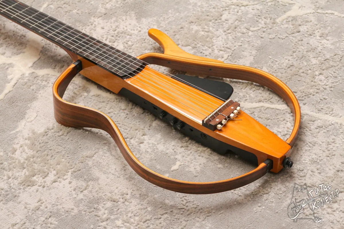 Yamaha SLG-120NW Silent Nylon Classic