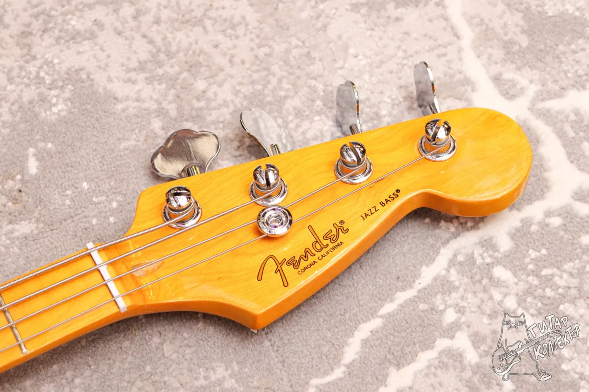 Fender Jazz Bass White Copy