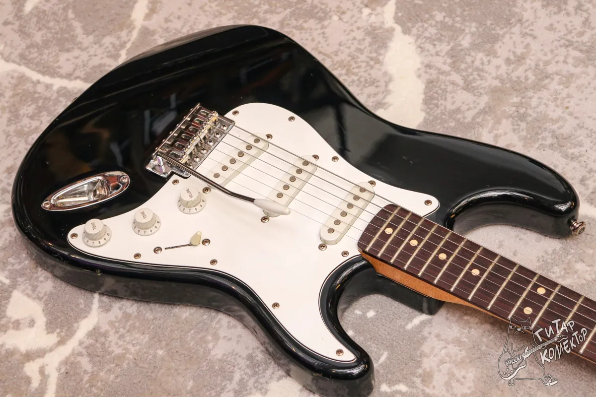Squier by Fender Stratocaster 'Black Label' Series