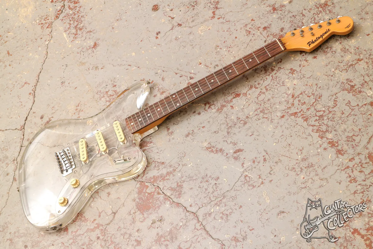 Photogenic Acrylic Crystal Jaguar