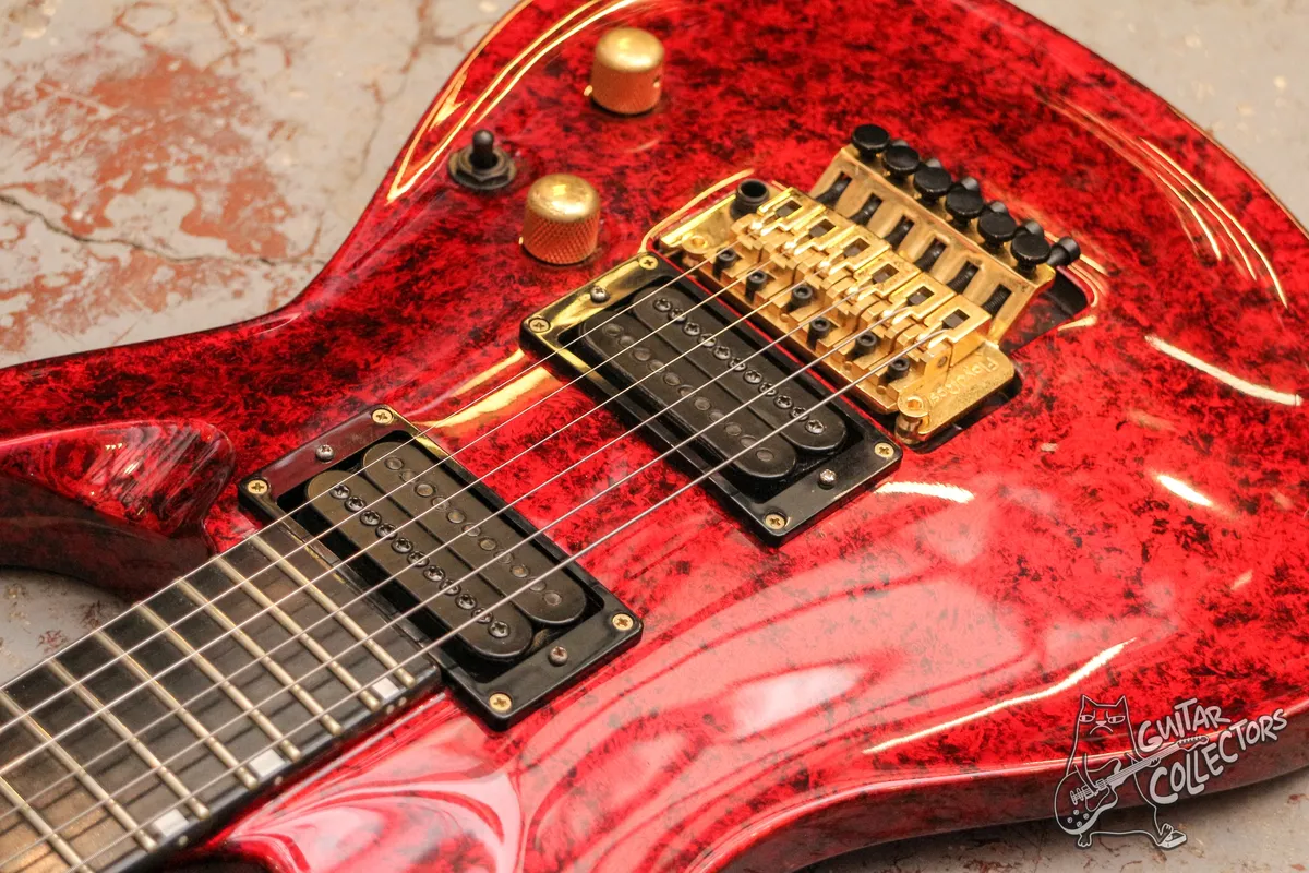 Edwards Horizon E-HR-135-III Volcano Red
