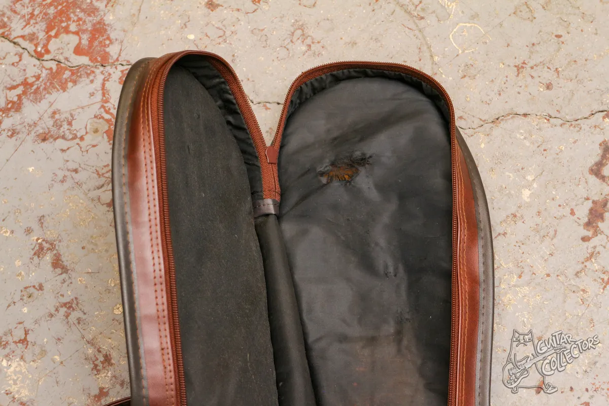 Кожаный чехол для электрогитары