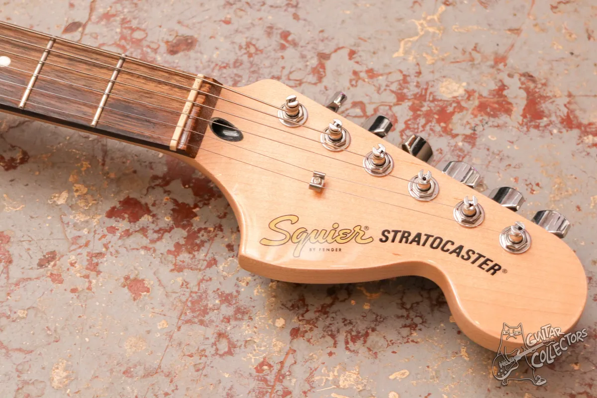 Squier Affinity Stratocaster LRL 3-Color Sunburst