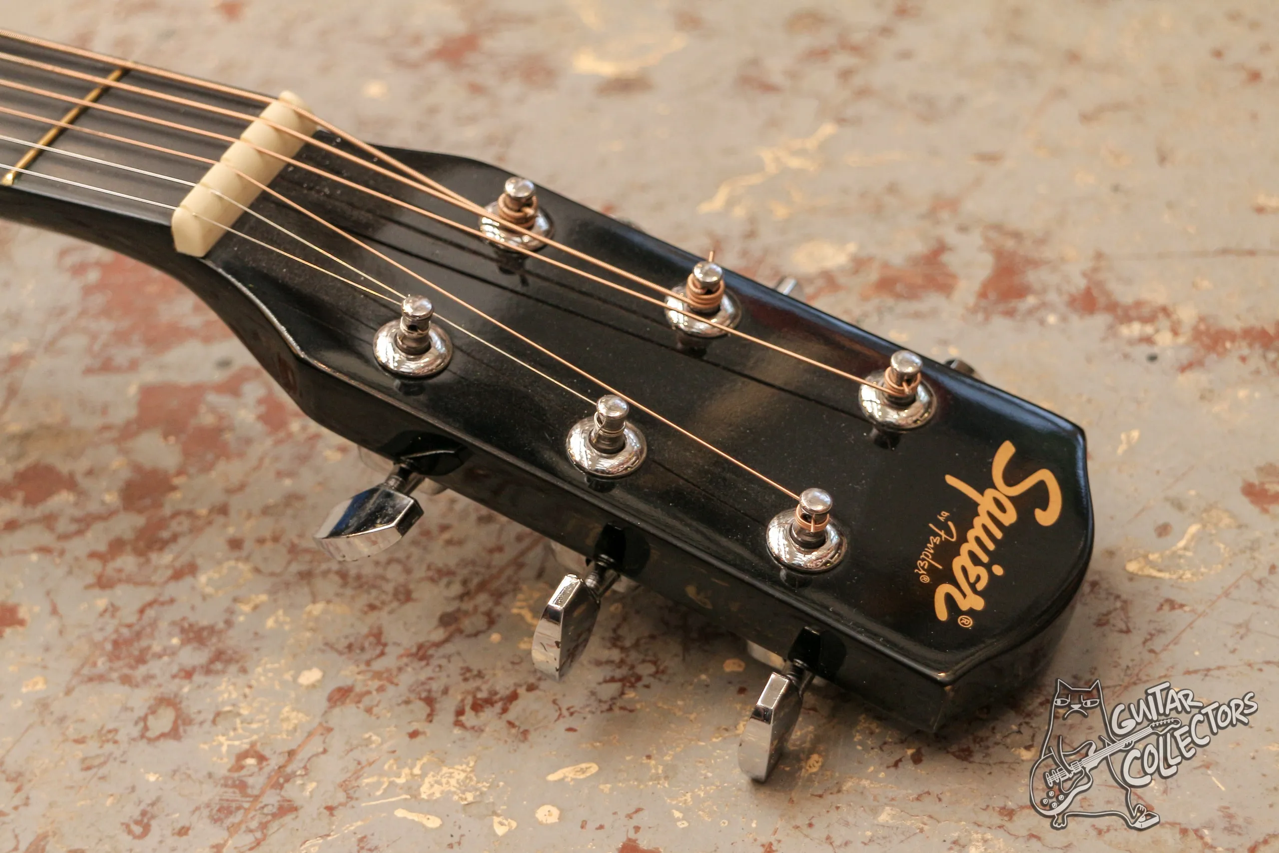 Squier SA-105CE Dreadnought