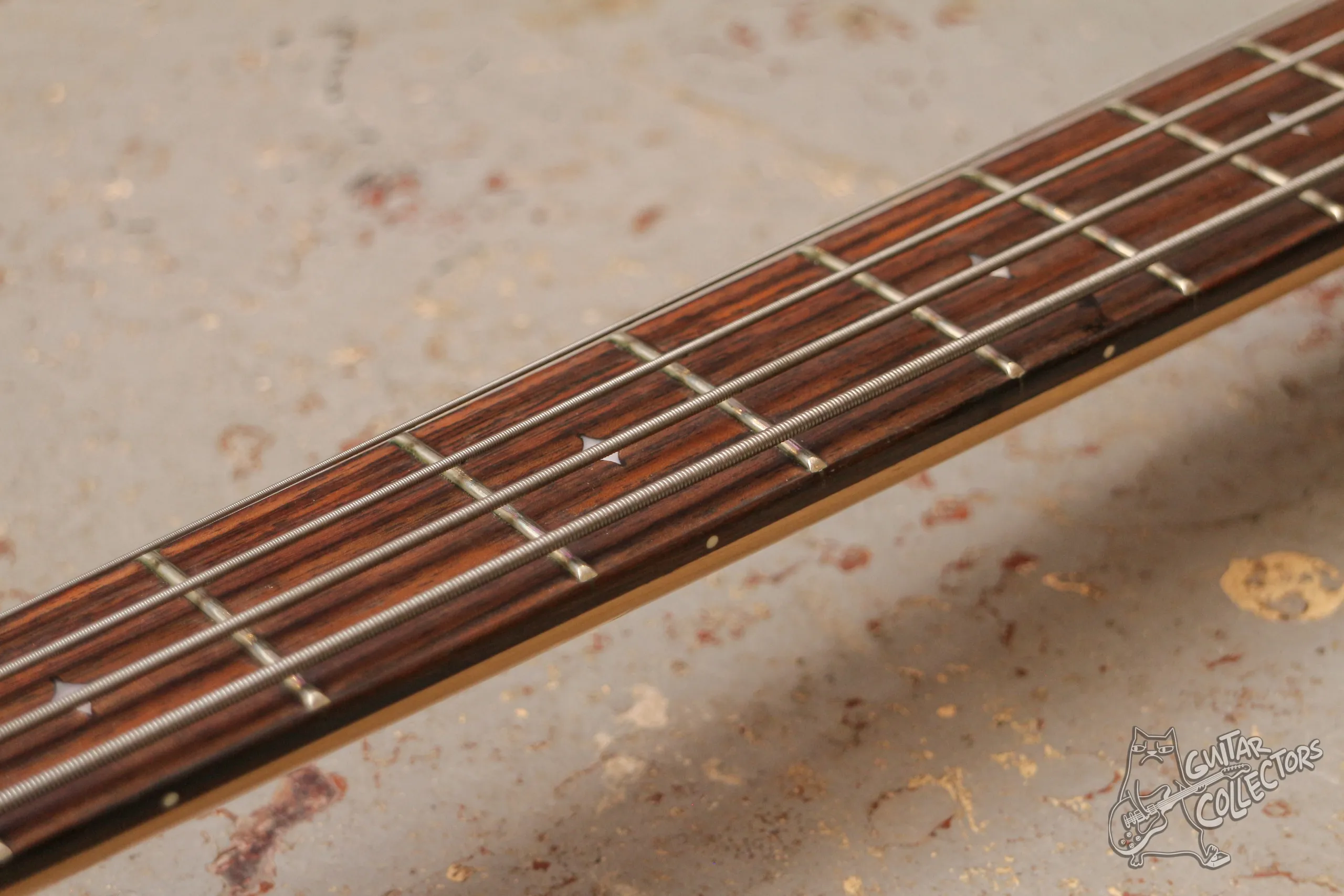 Dean E10APJ Skull PJ Bass