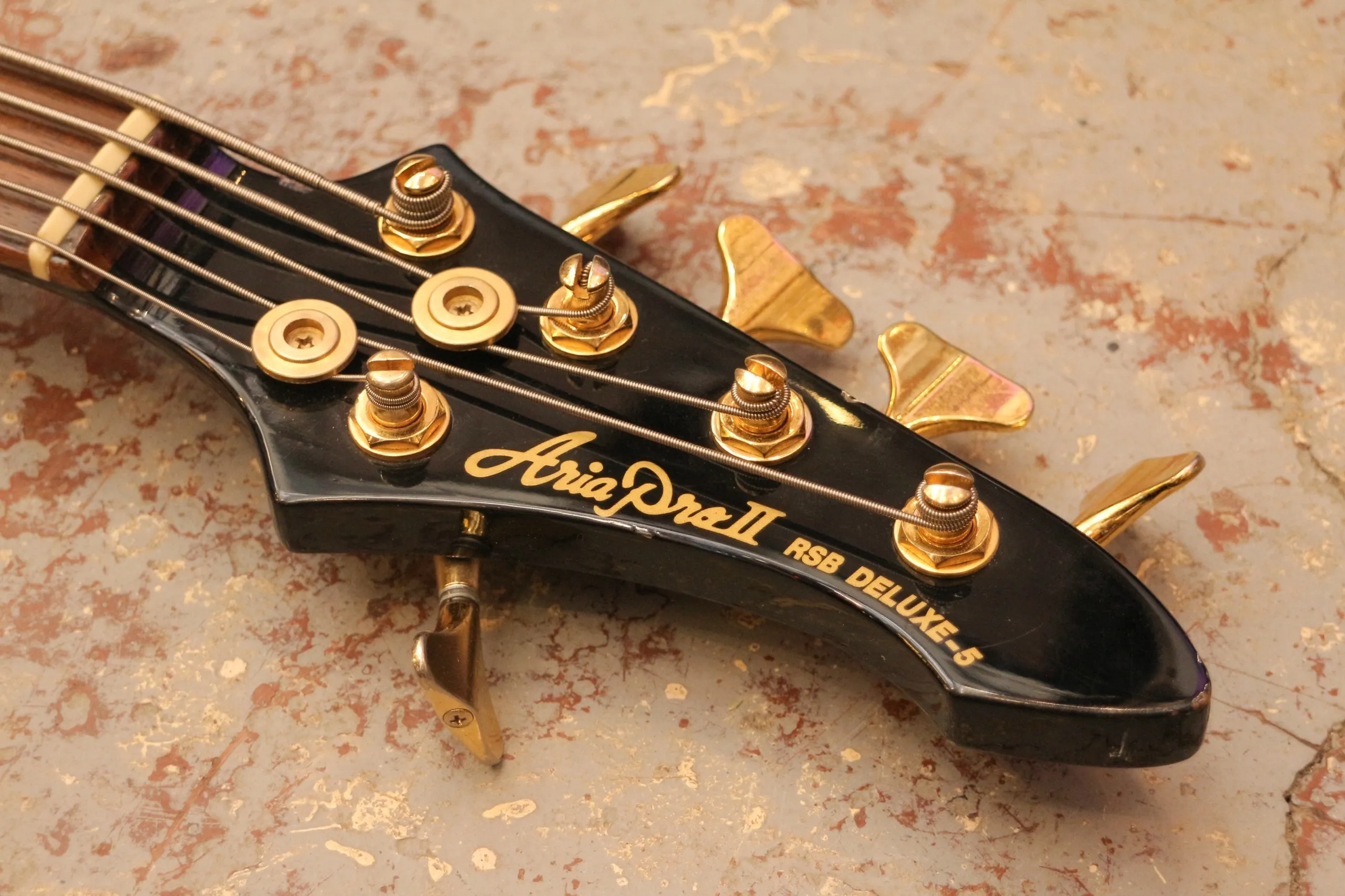 Aria Pro II RSB Deluxe 5 Str Bass
