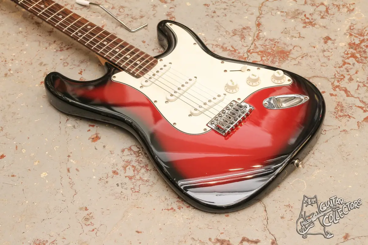 Legend by Aria Pro II LST-X Stratocaster