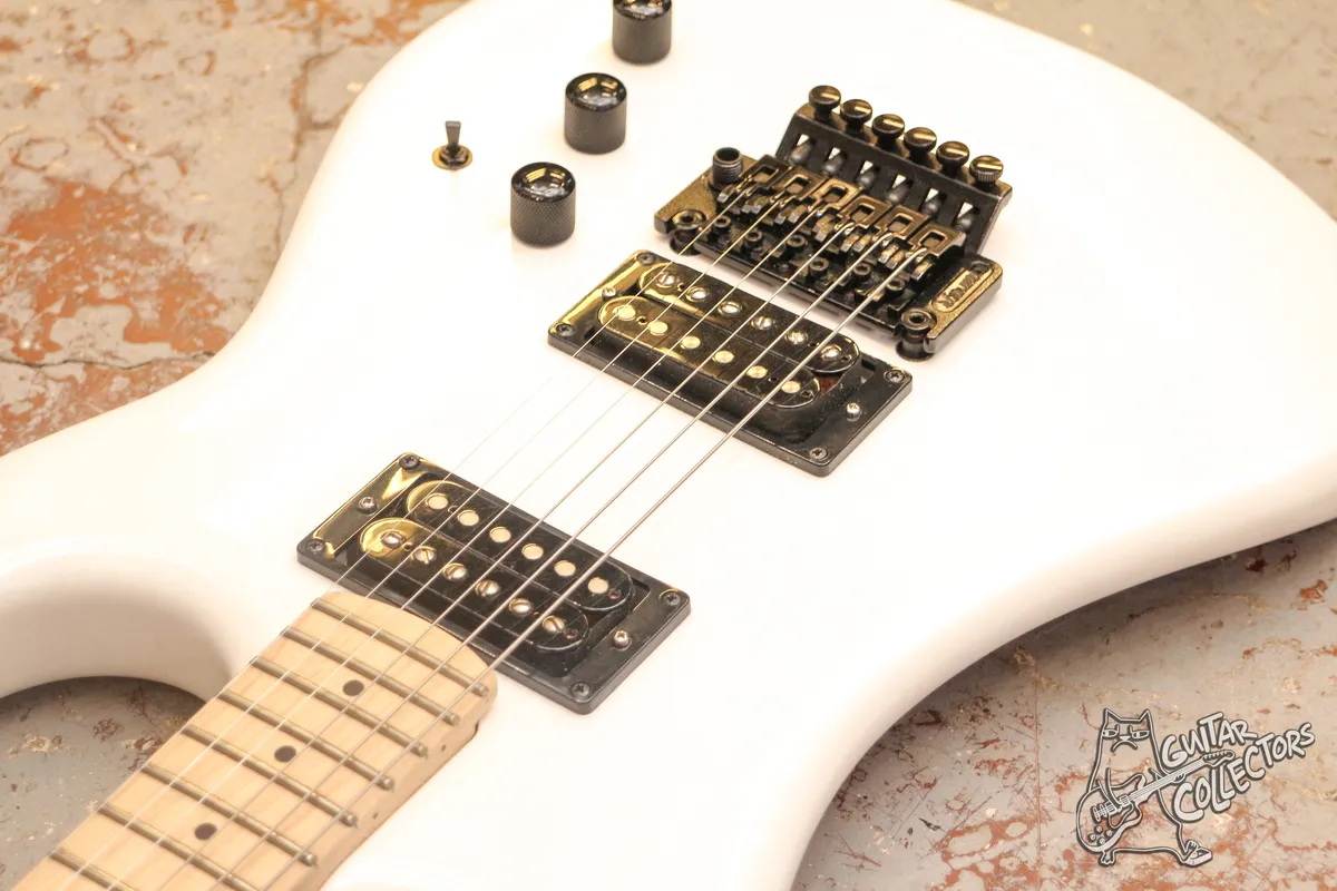 Kramer Guitars Pacer Classic Pearl white