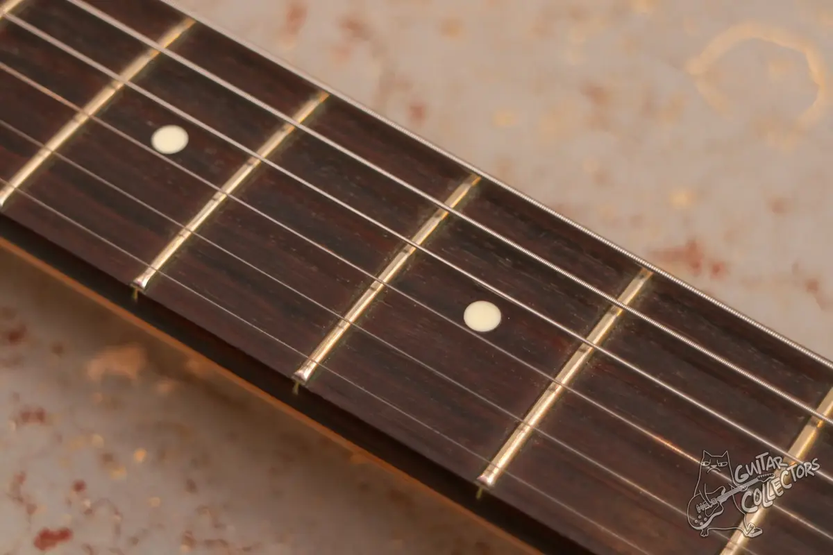 Godin Progression Stratocaster Vintage Burst