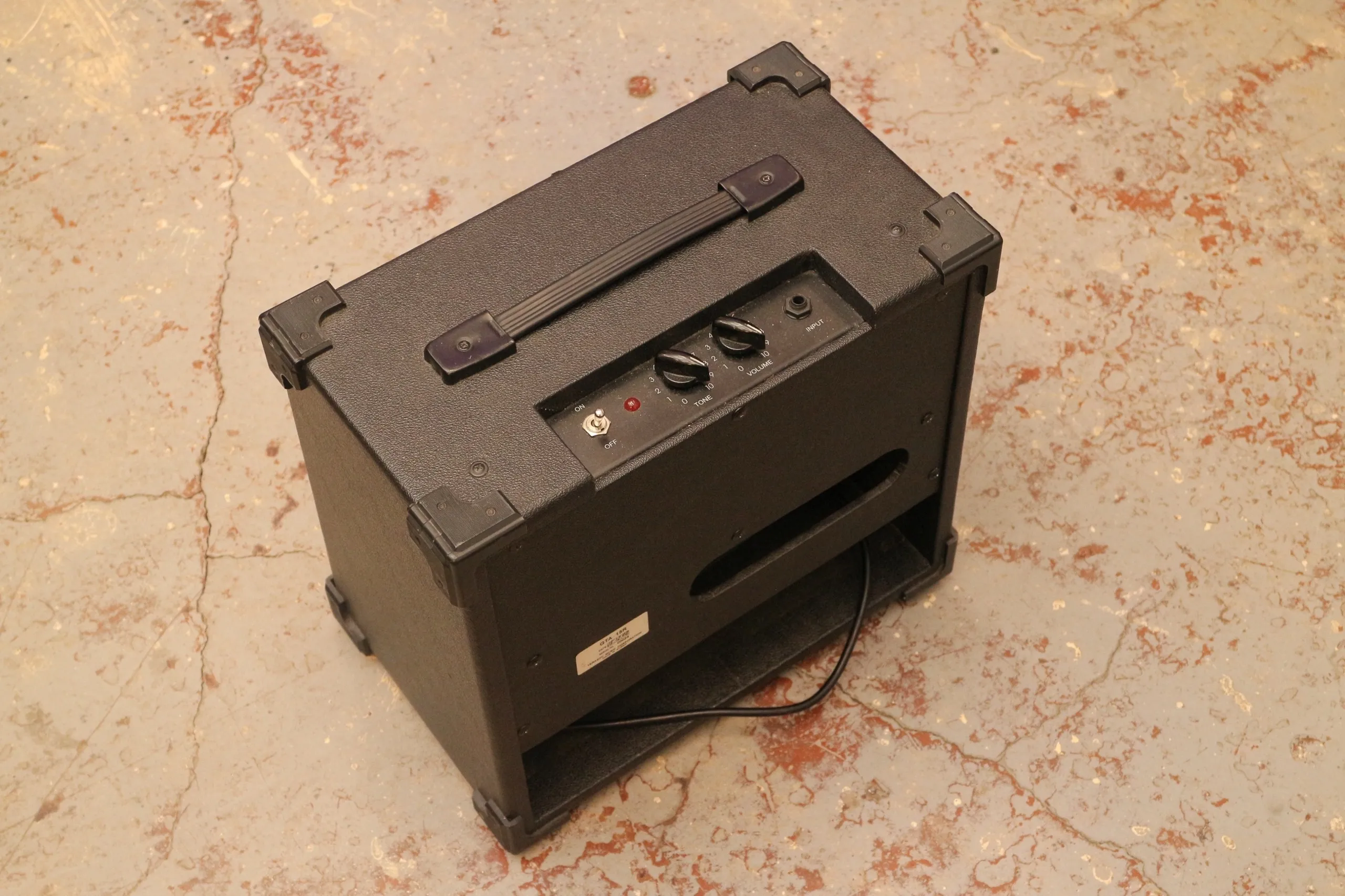 Yerasov GTA 15 R Guitar Tube Combo