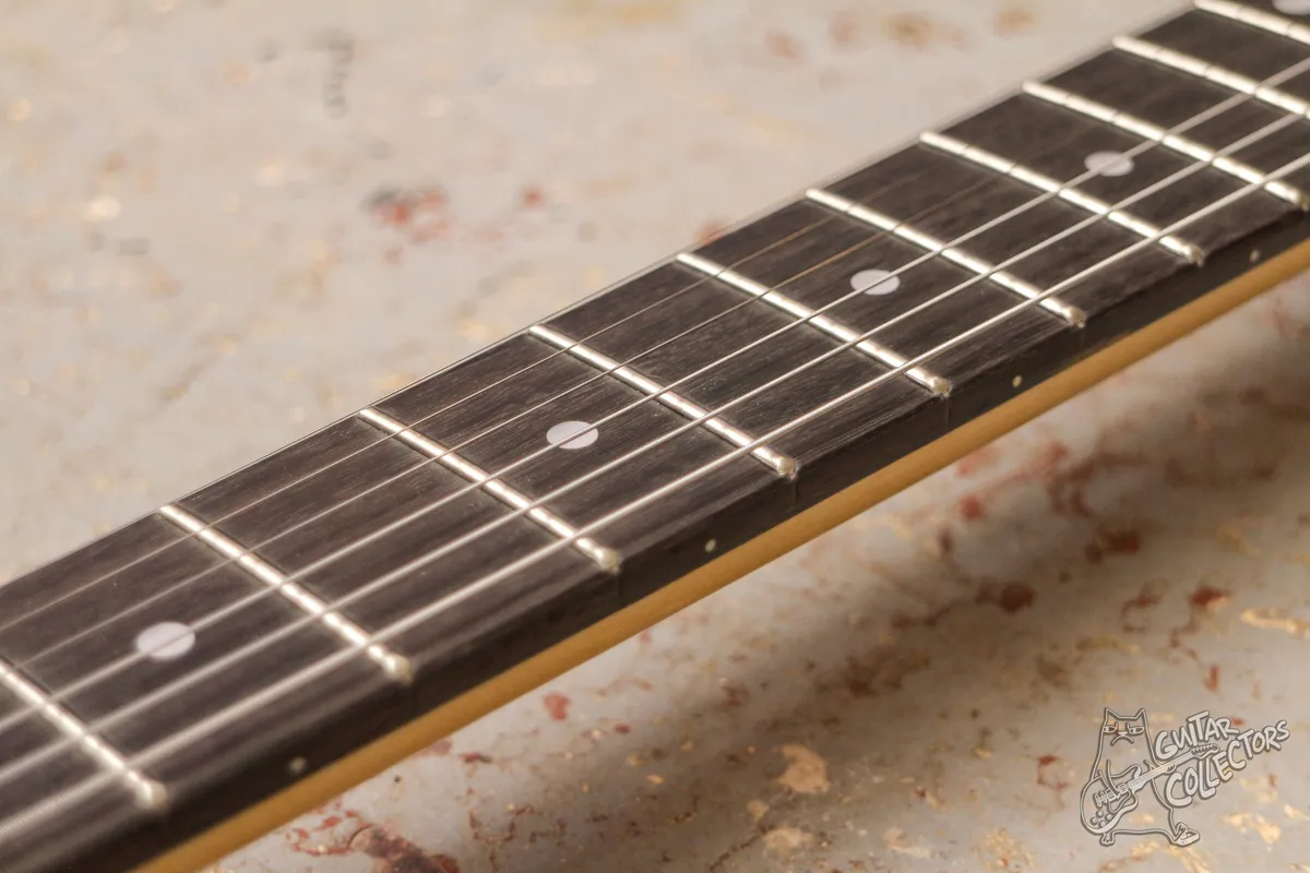 Fender Mustang White Copy