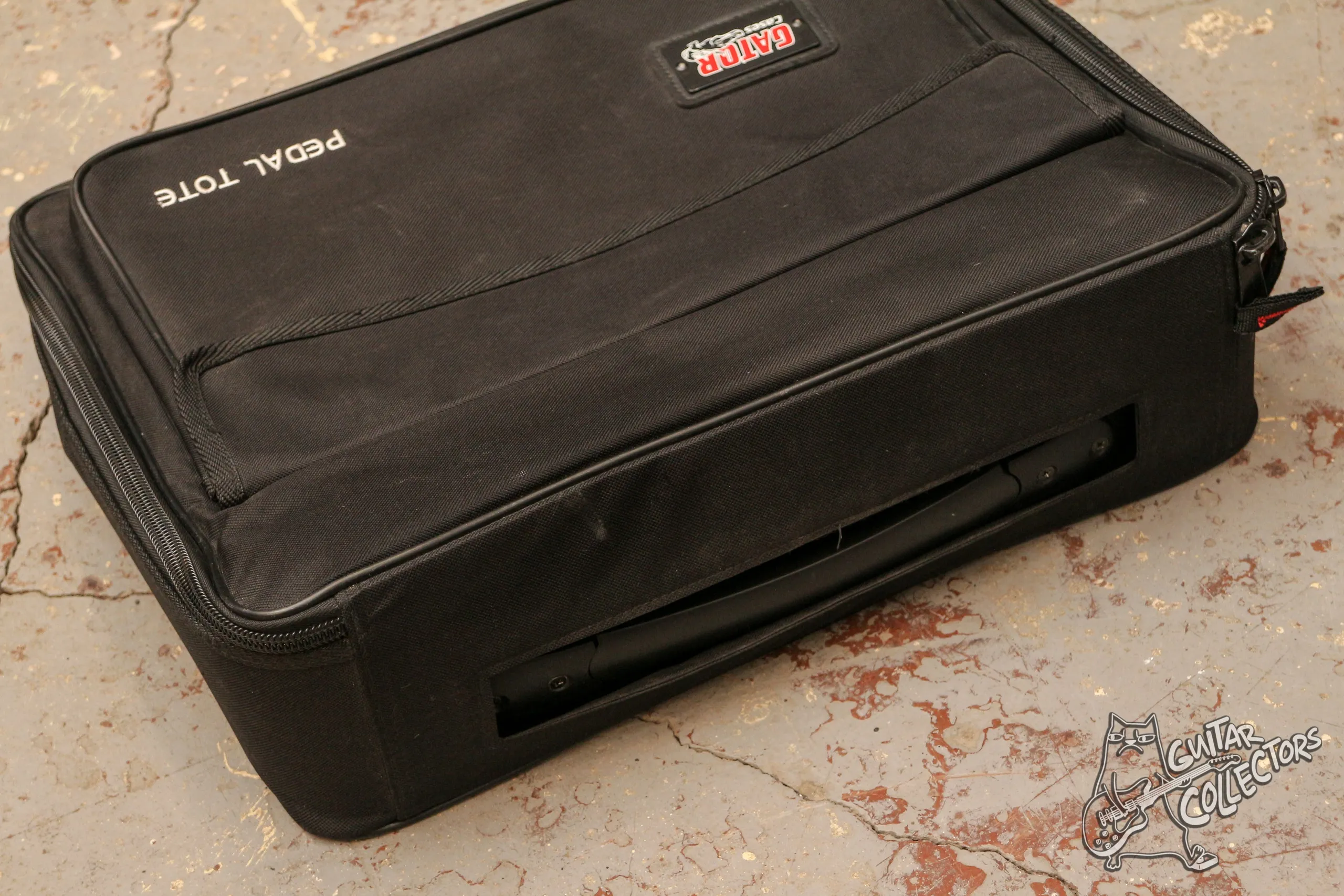 Gator Pedal Tote Pedalboard