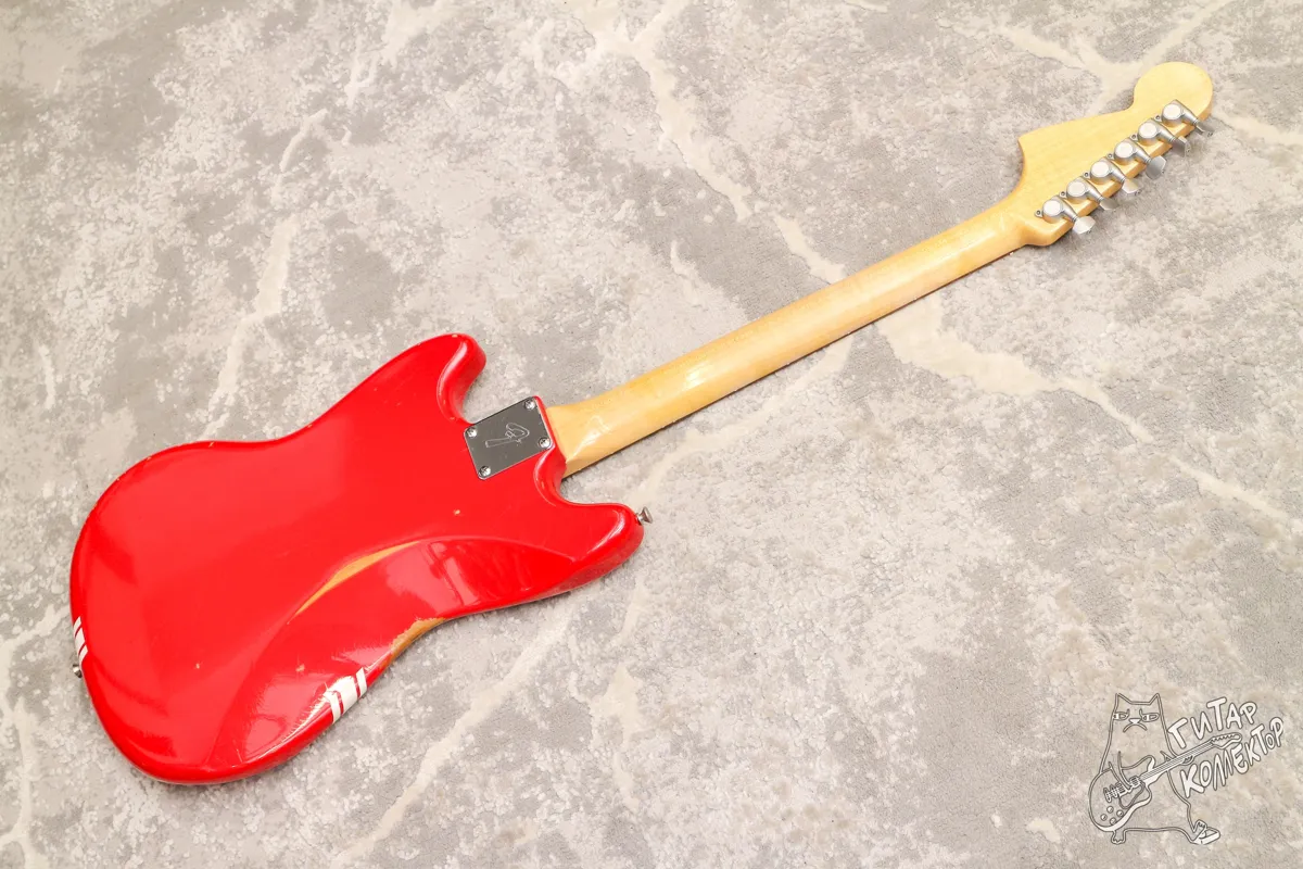 Mustang Competition Red