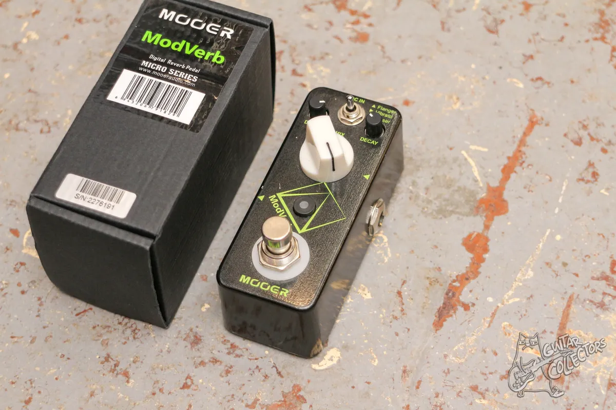 Mooer ModVerb Reverb / Modulation