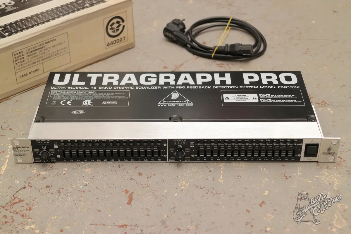 BEHRINGER FBQ 1502 ULTRAGRAPH PRO