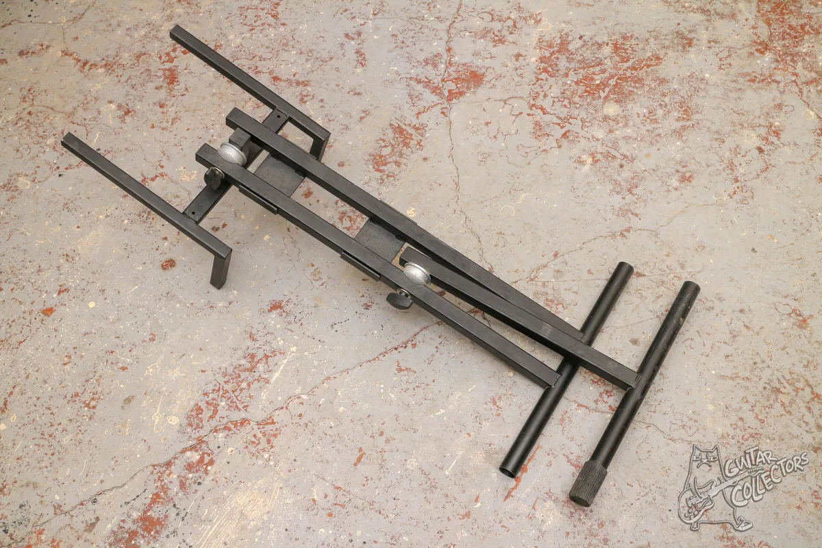 Подставка под Комбоусилитель