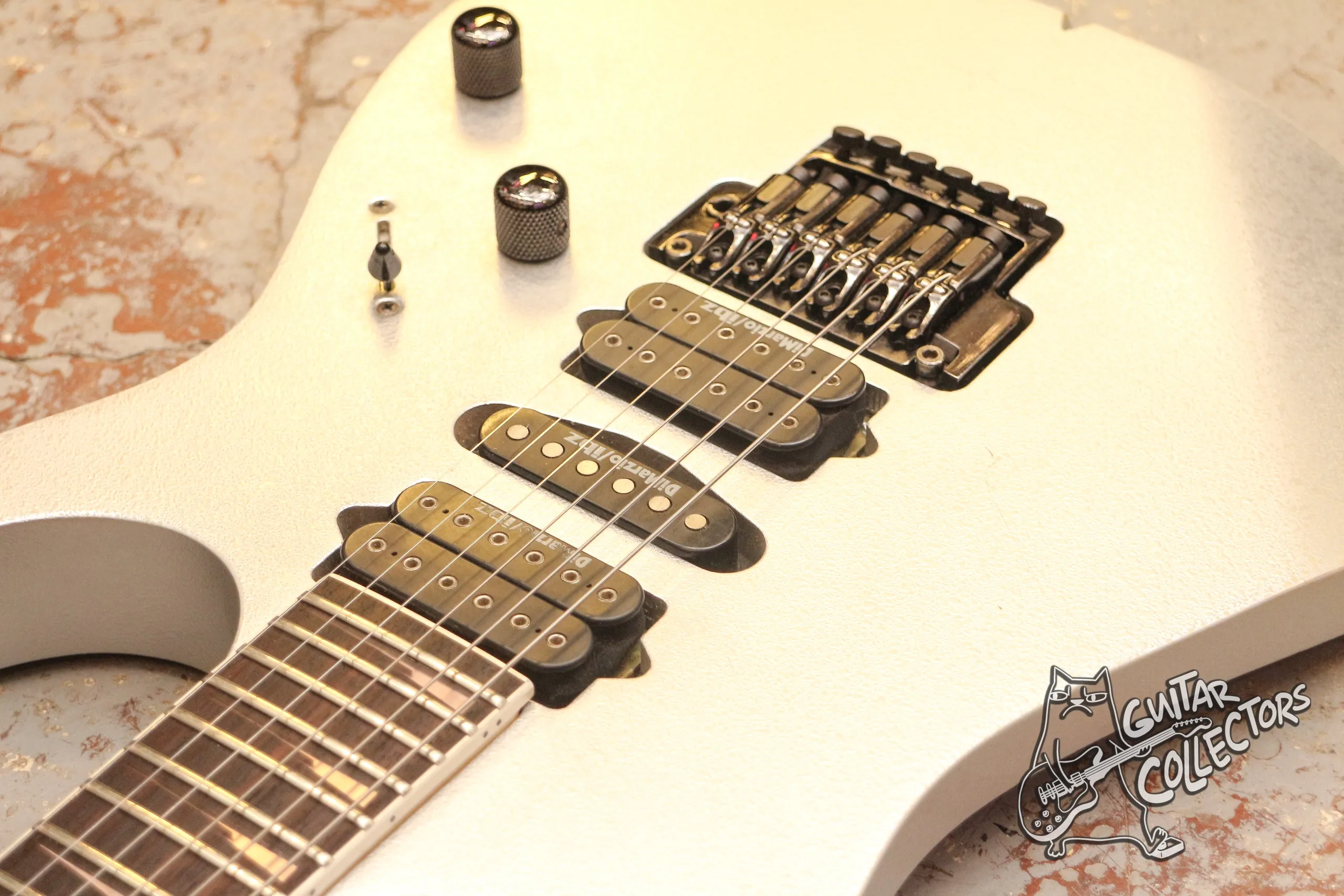 Ibanez RG 2570 Prestige Vital Silver