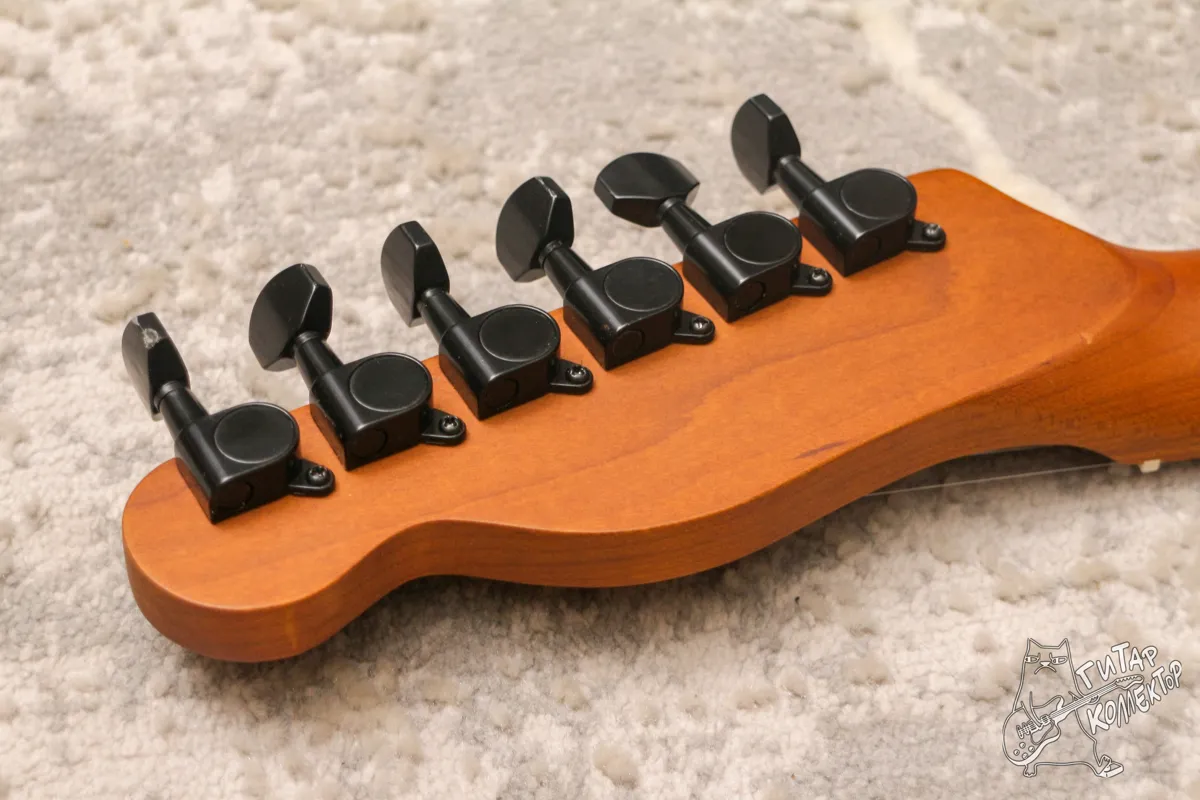 Squier Partcaster Strat Red H