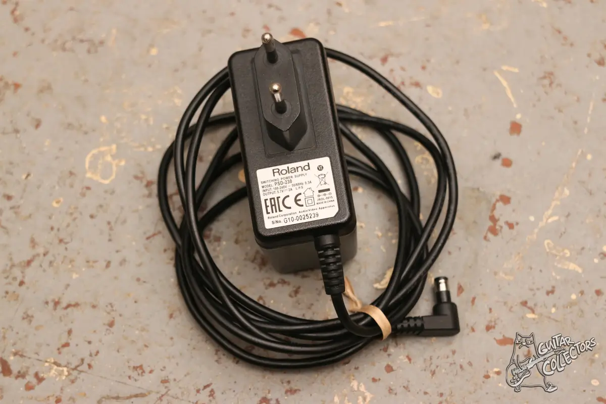 Roland PSD 230 Блок Питания DC 5.7V 2A