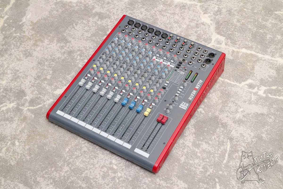 Allen & Heath ZED 12 FX Микшерный пульт