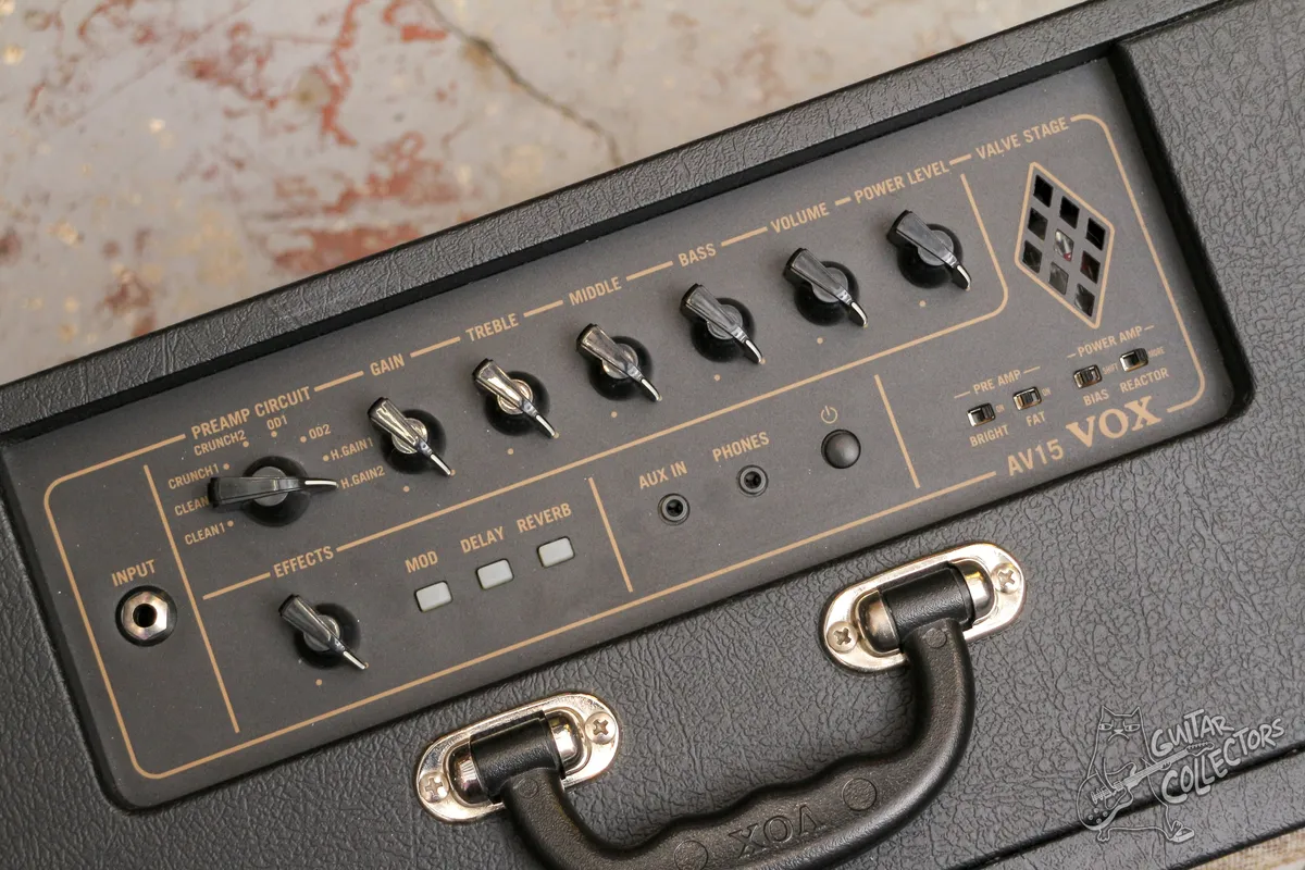 VOX AV 15 Guitar Combo