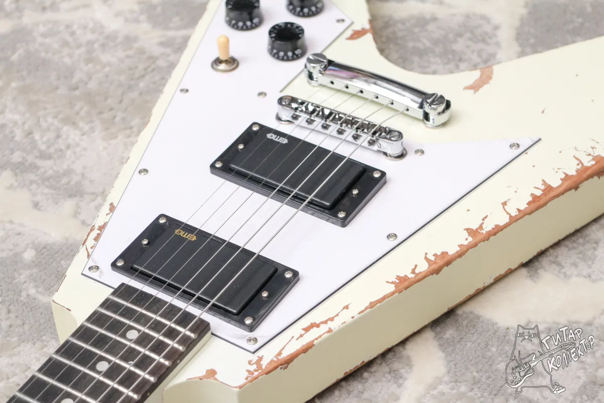 Gibson James Hetfield's Electra Flying V Copy