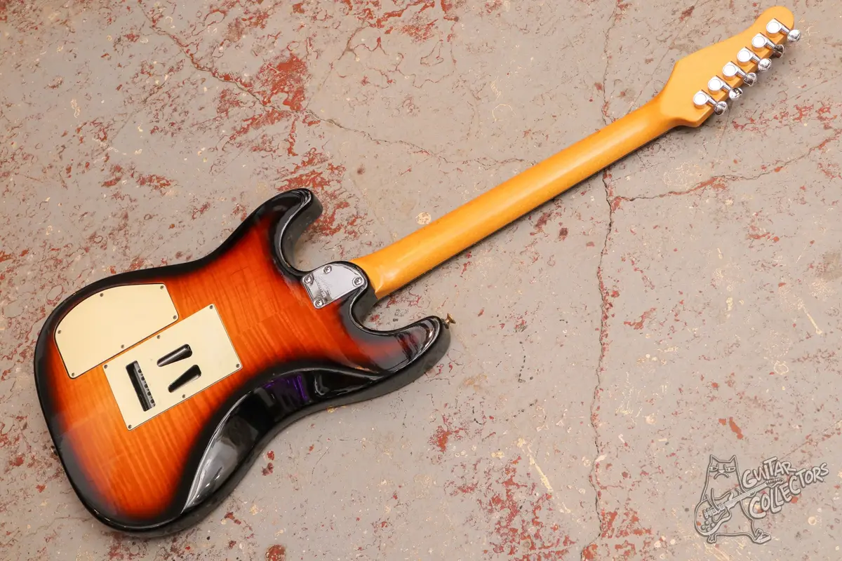 Godin Progression Stratocaster Vintage Burst