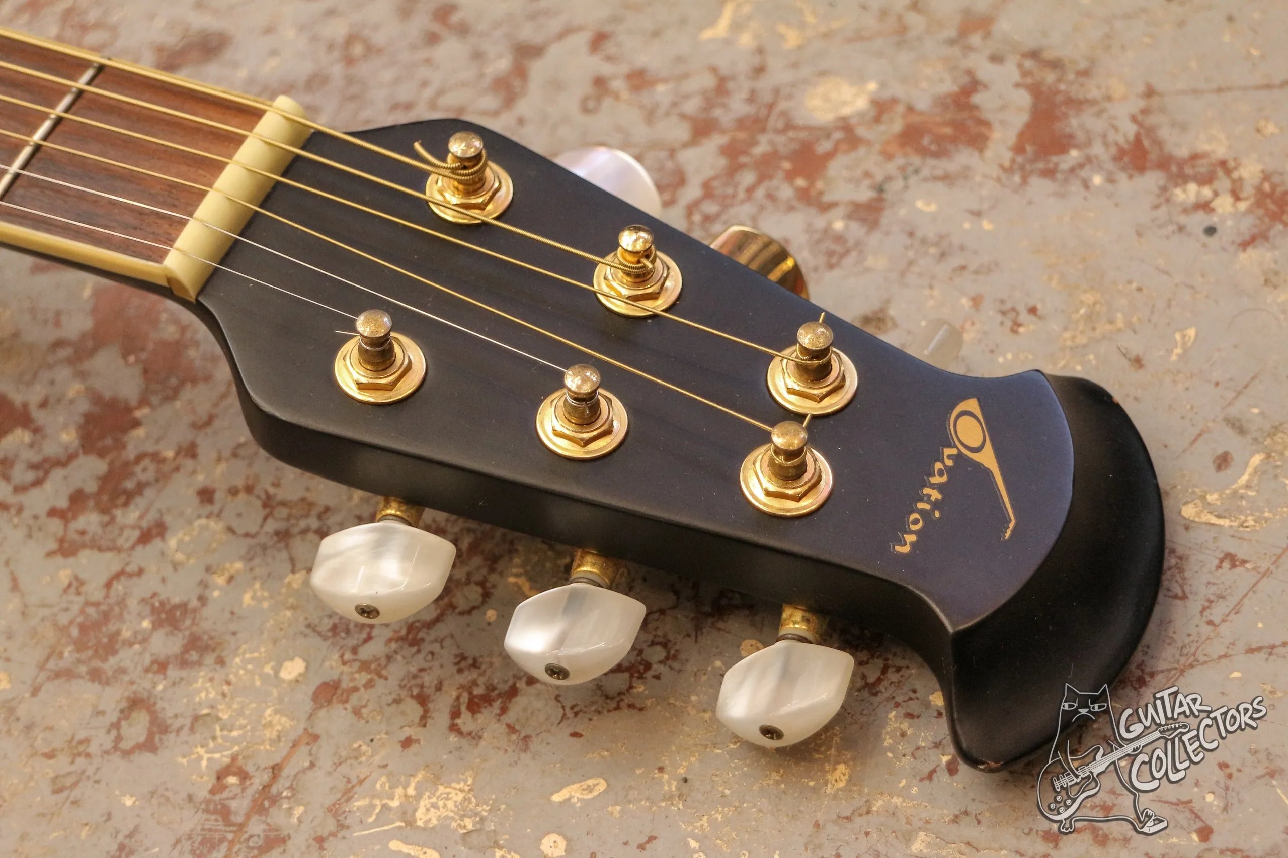 Ovation Celebrity Black