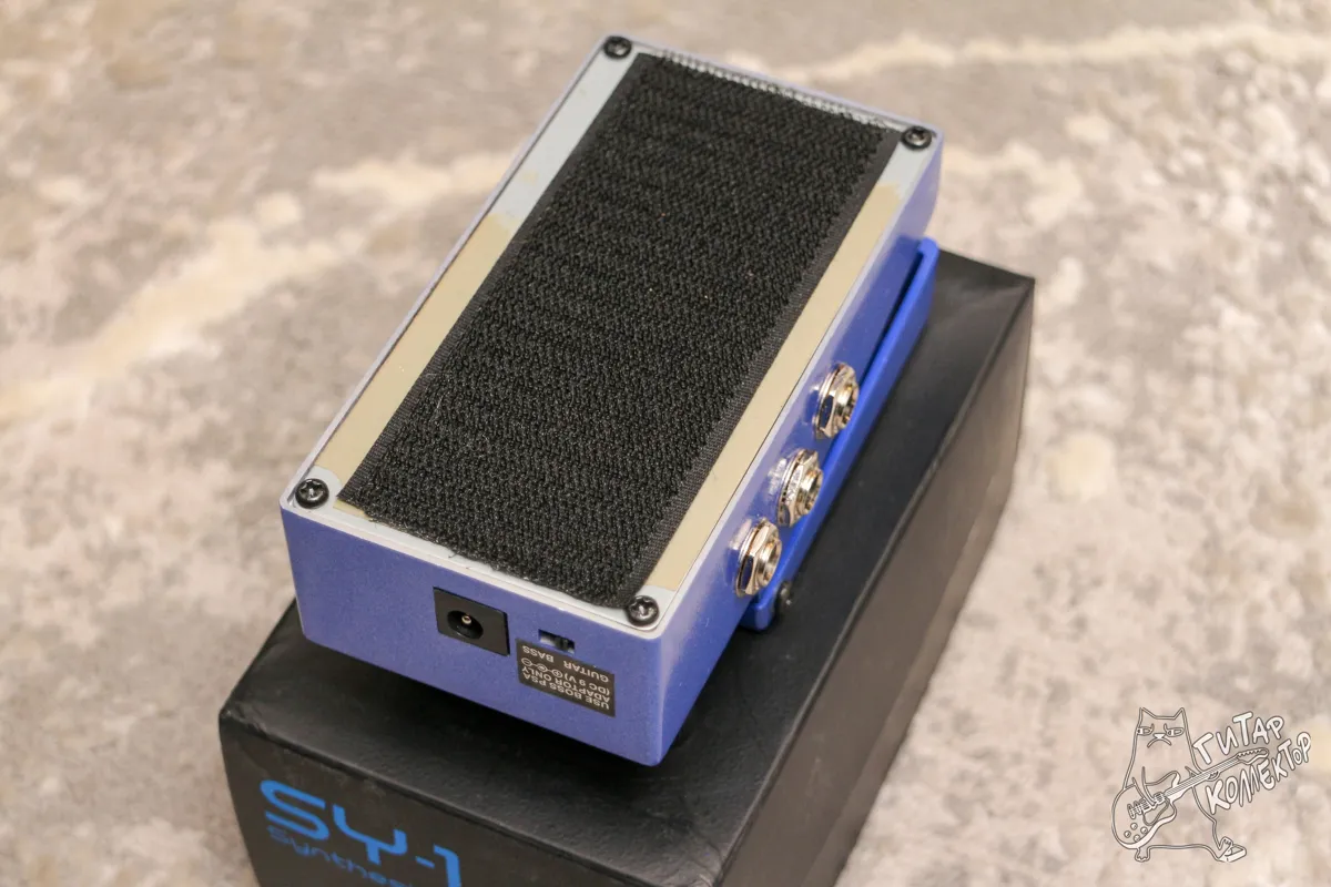 Boss SY 1 Synthesizer