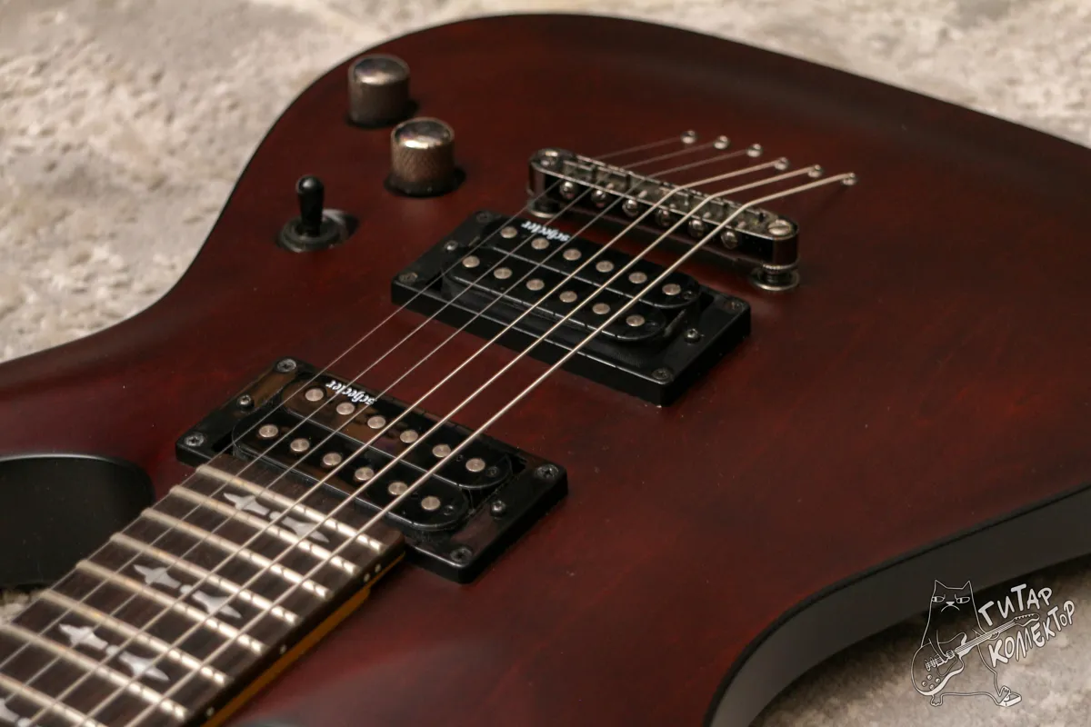 Schecter Diamond Series Omen 6 Walnut Satin