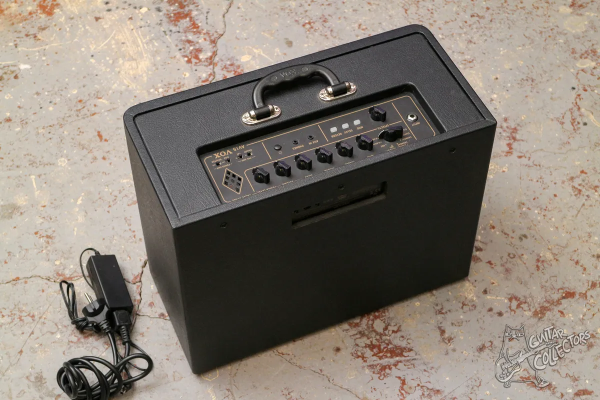 VOX AV 15 Guitar Combo