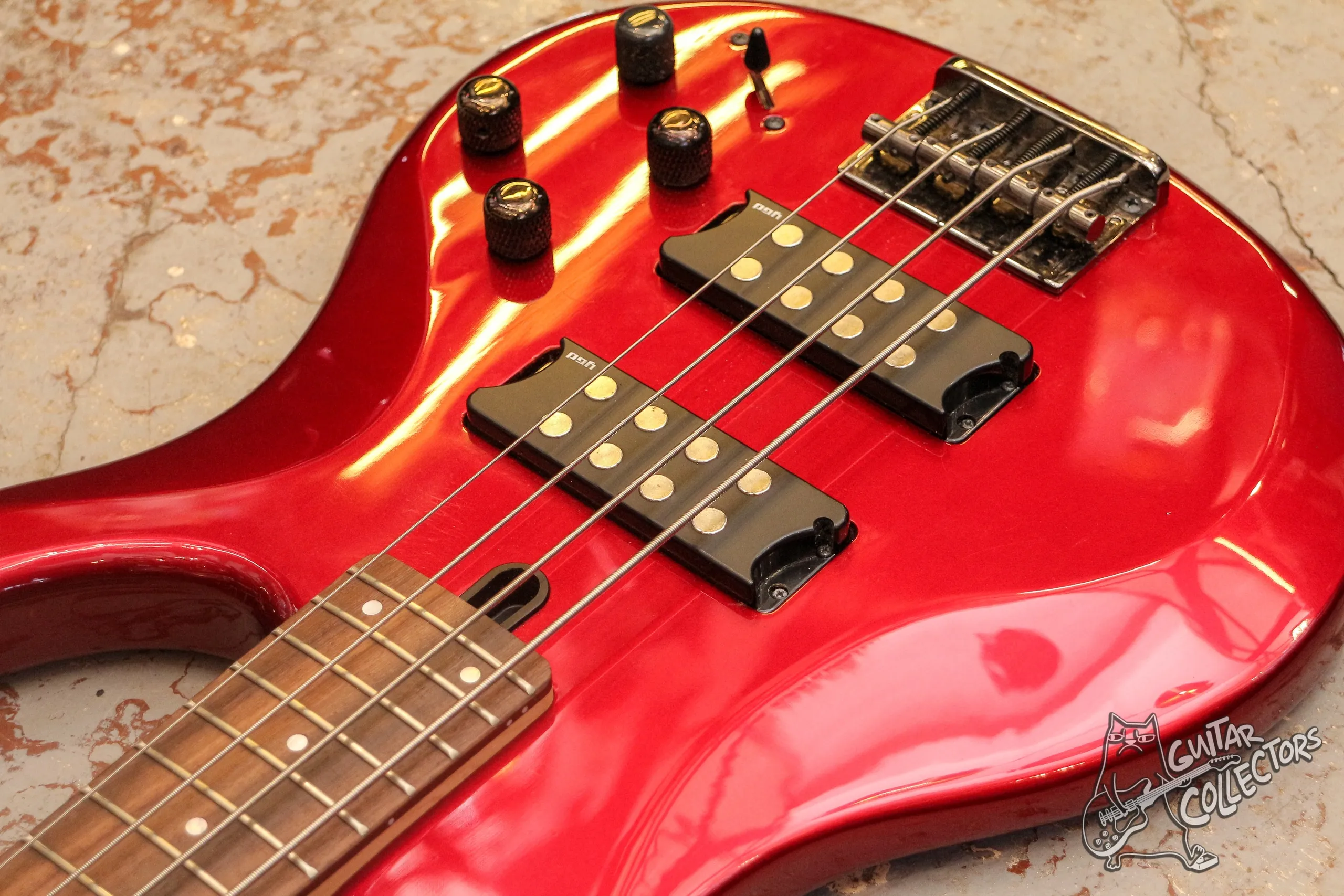 Yamaha TRBX 304 Bass Red
