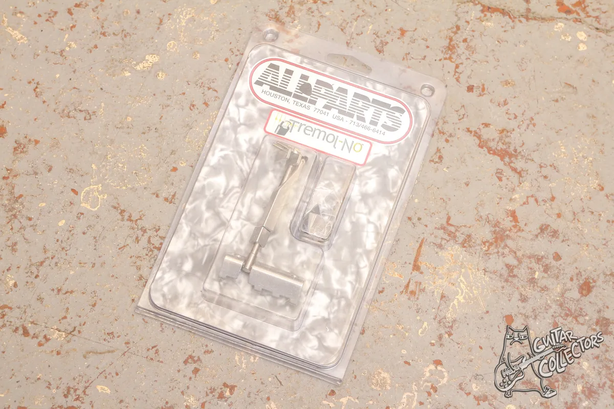 Allparts Tremol no Large Clamp BP-2006-010