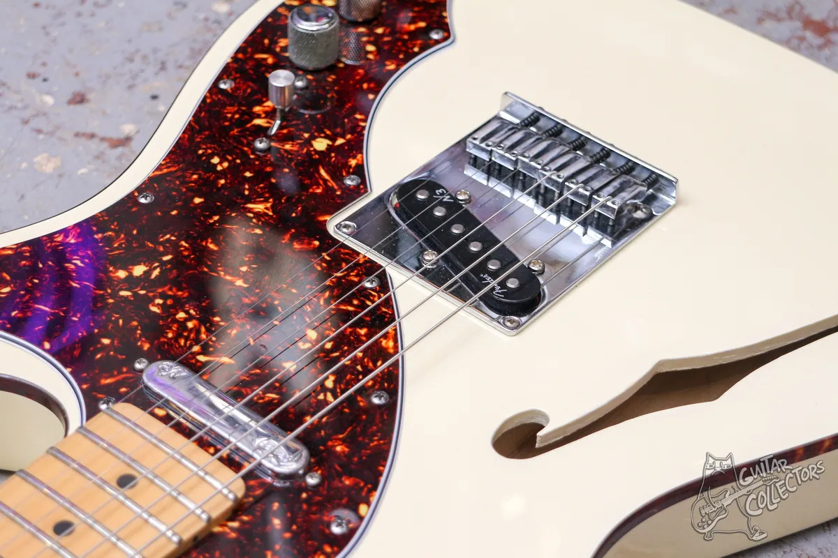 Fender American Deluxe Thinline Telecaster Olympic White