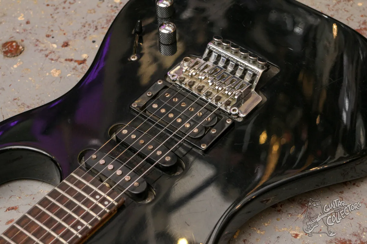 Lyon by Washburn Superstrat