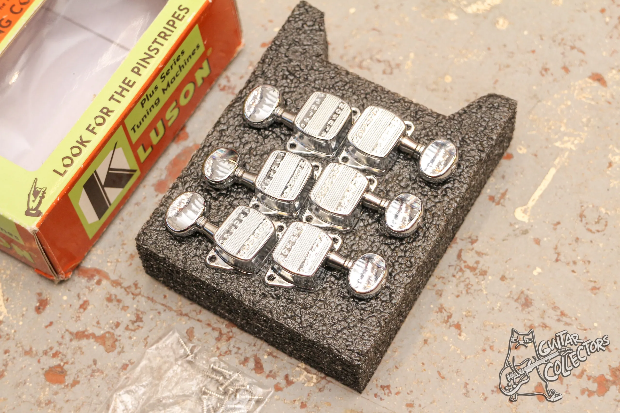 Kluson KPLUS 6B C Plus Series Колки 6 в ряд