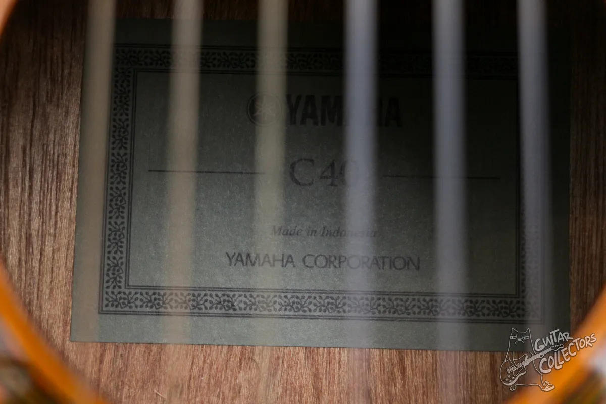 Yamaha C-40 Classical Guitar 4/4