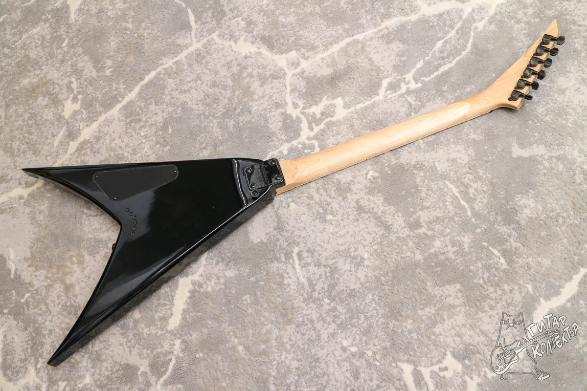 Jackson JS32T King V