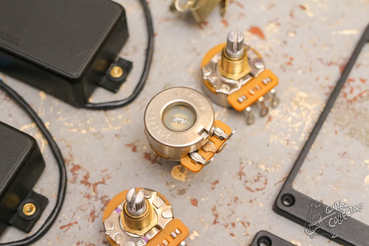 Seymour Duncan Livewire LW HMET HH Set +2v 2t