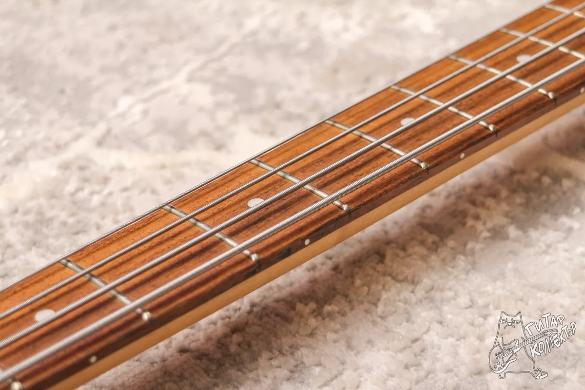 Buskers Precision Bass White