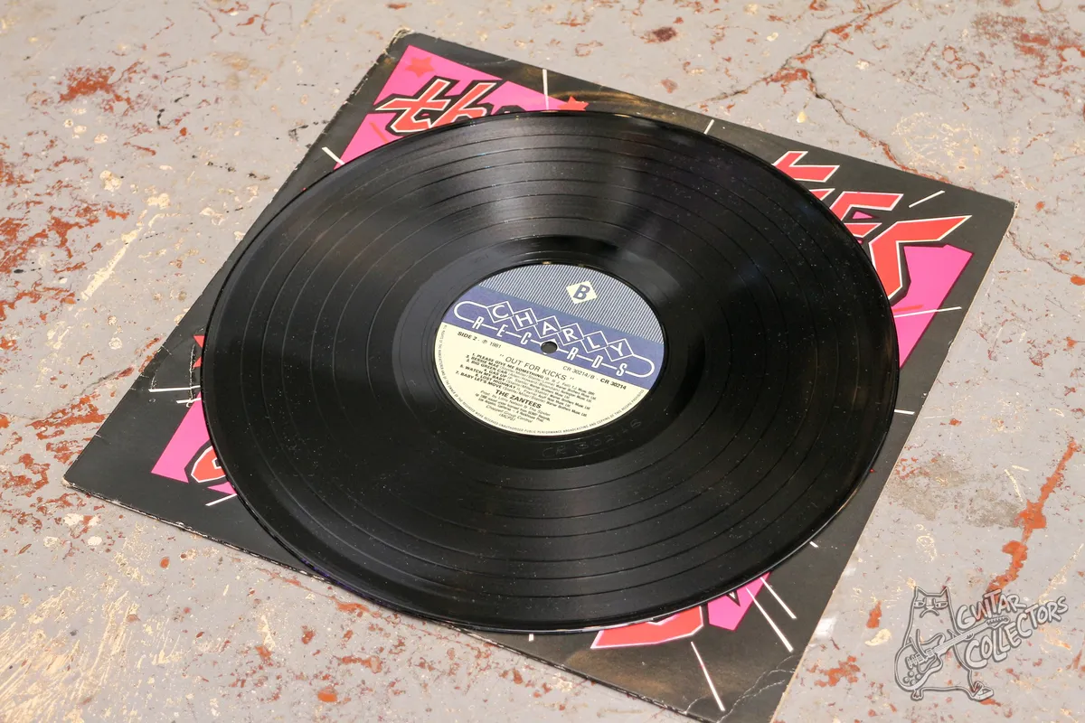 The Zantees – Out For Kicks LP UK 1981 EX/NM
