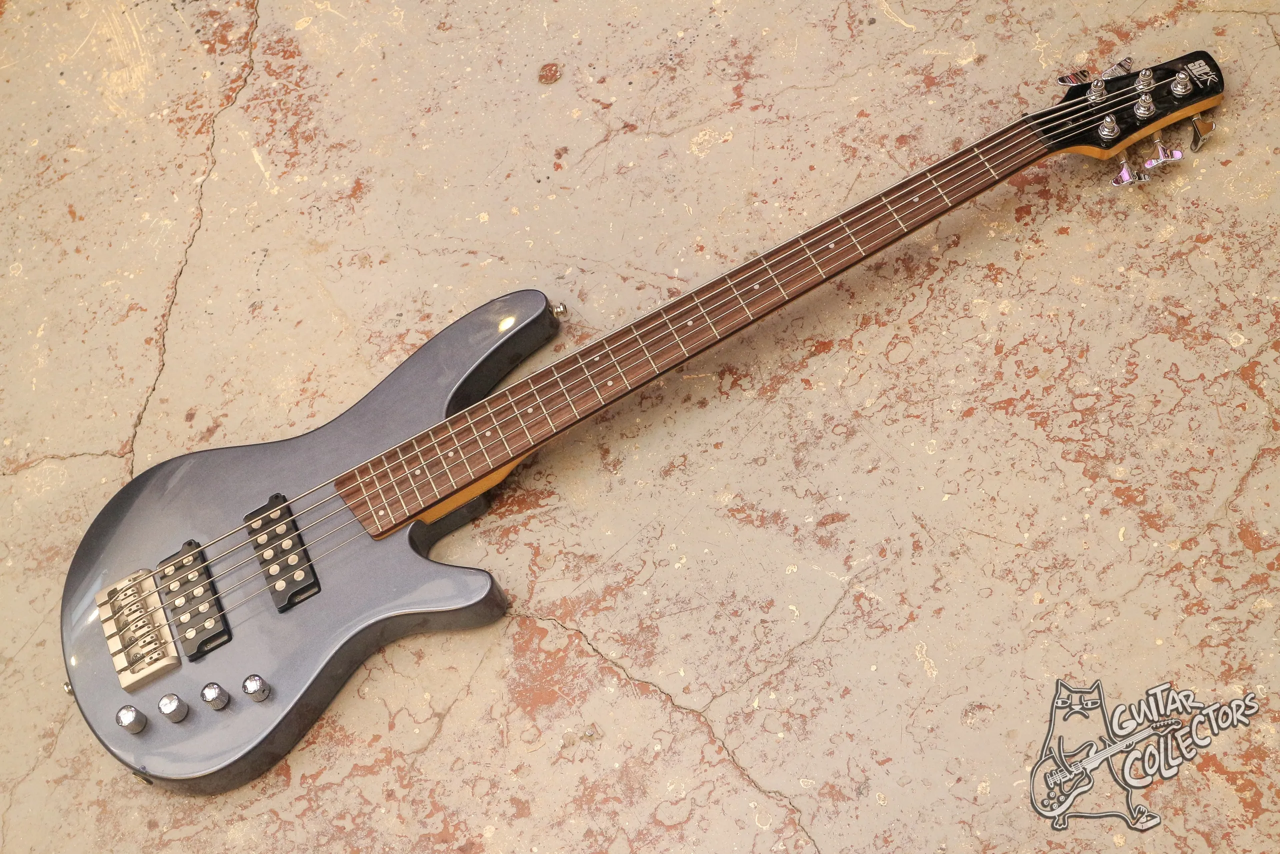 Ibanez SRX 305 5-str Bass