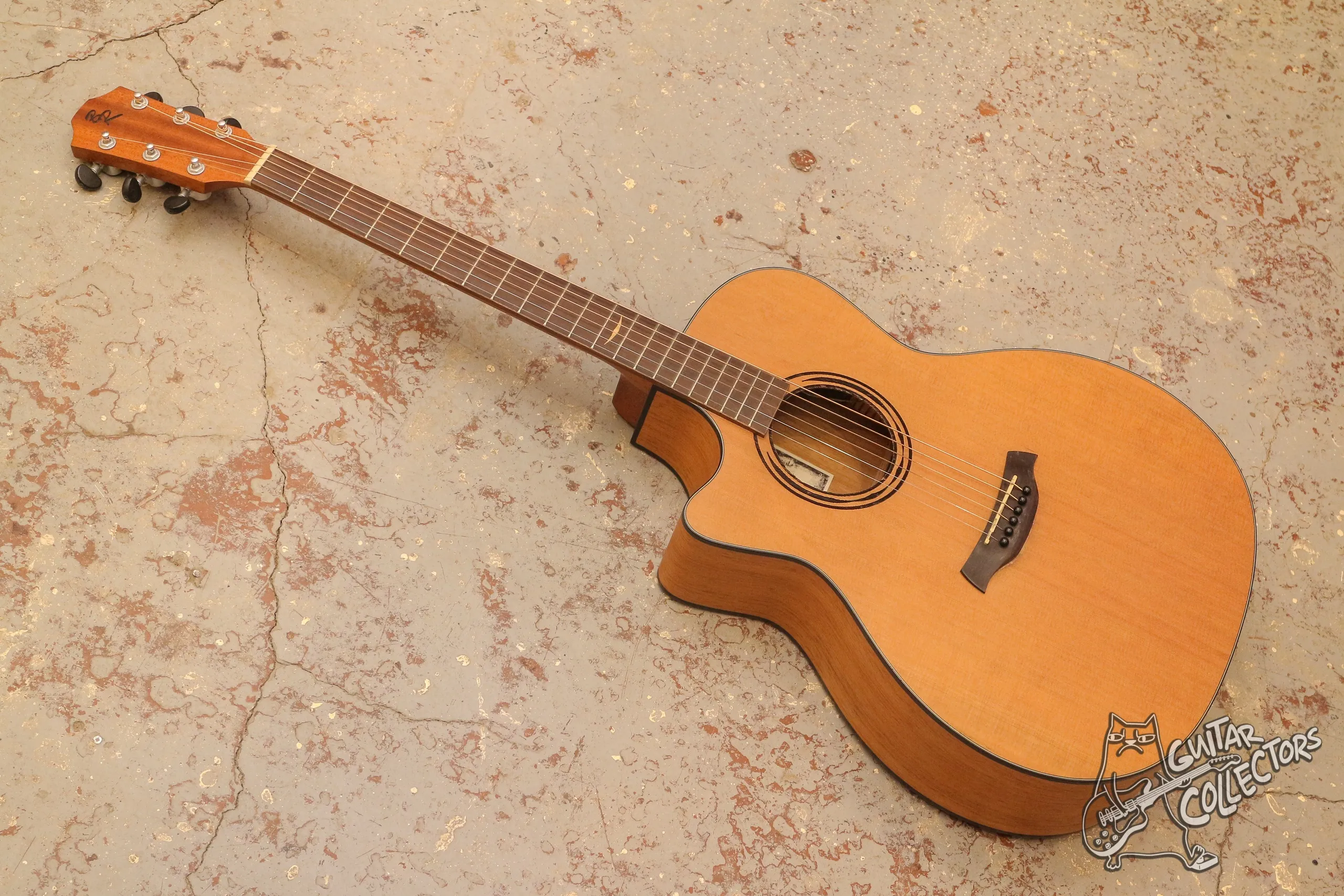 Baton Rouge AR11C/ACE-L LH Electric Acoustic Left-Handed