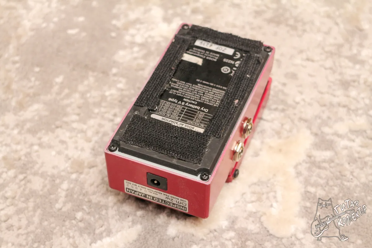 Boss DM 2 W Waza Craft Analog Delay