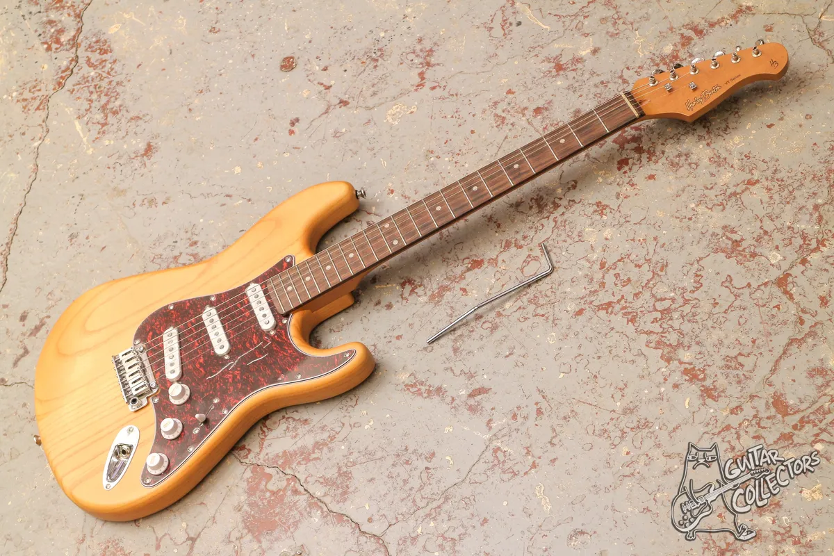 Harley Benton Stratocaster ST-90SA Swamp Ash DLX Series