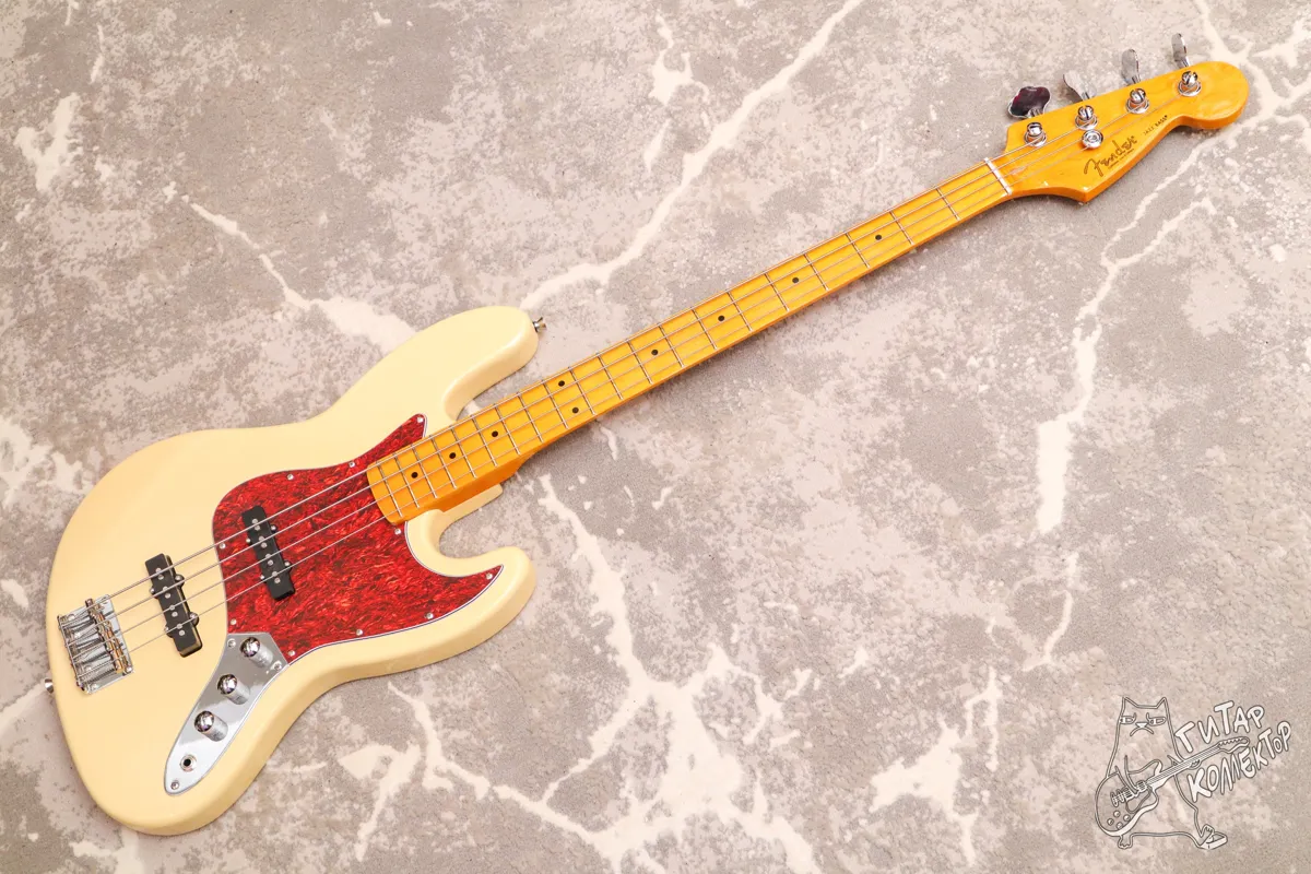 Fender Jazz Bass White Copy