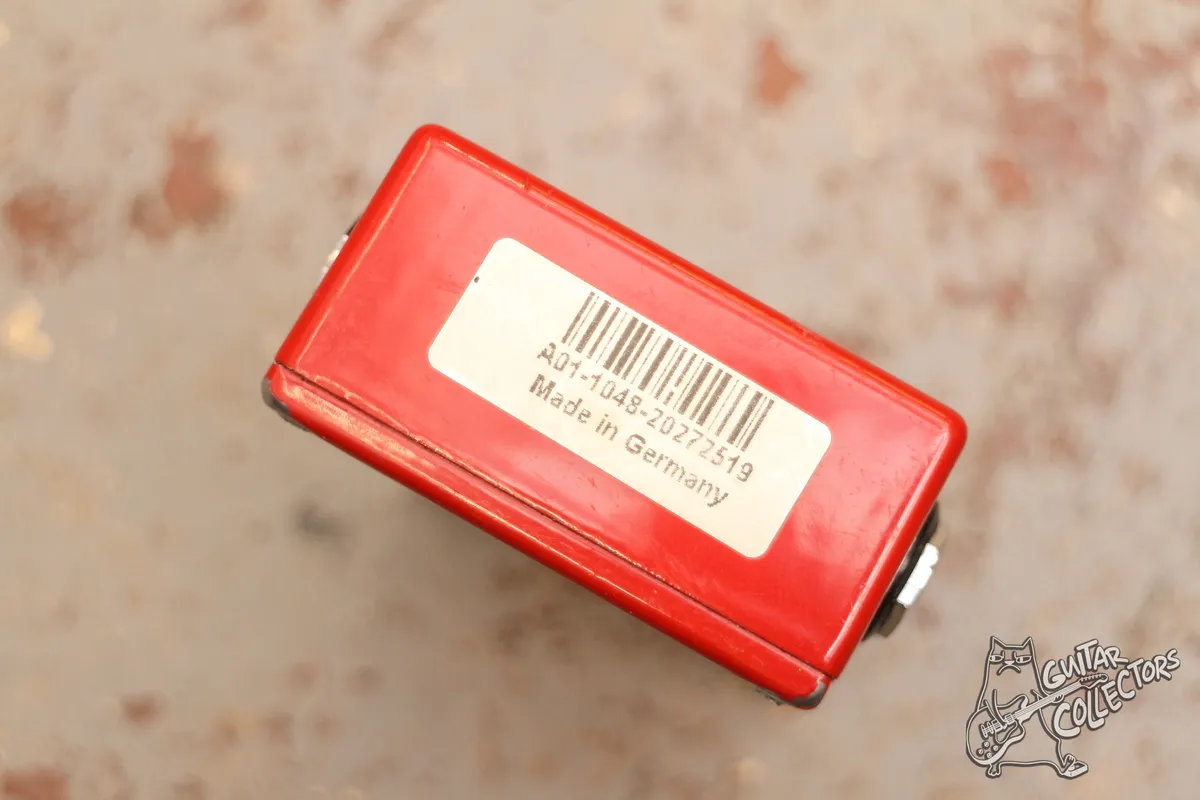 Hughes & Kettner Red Box Classic Speaker Emulator / DI Box