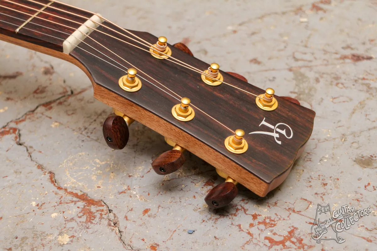 Kremona M20E Steel String Series Dreadnought