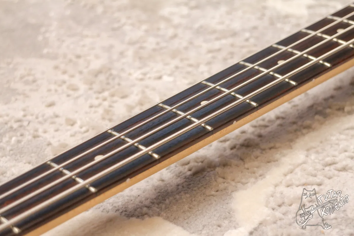 Squier Vintage Modified Jaguar Bass