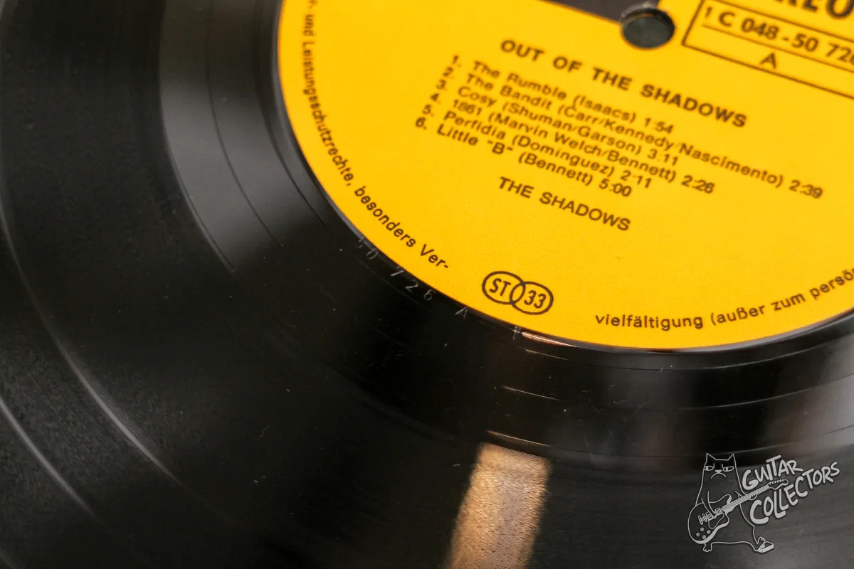 The Shadows – Out Of The Shadows LP Germany 1970 EX/NM